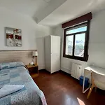 Montero Sestao Bilbao 게스트하우스 *