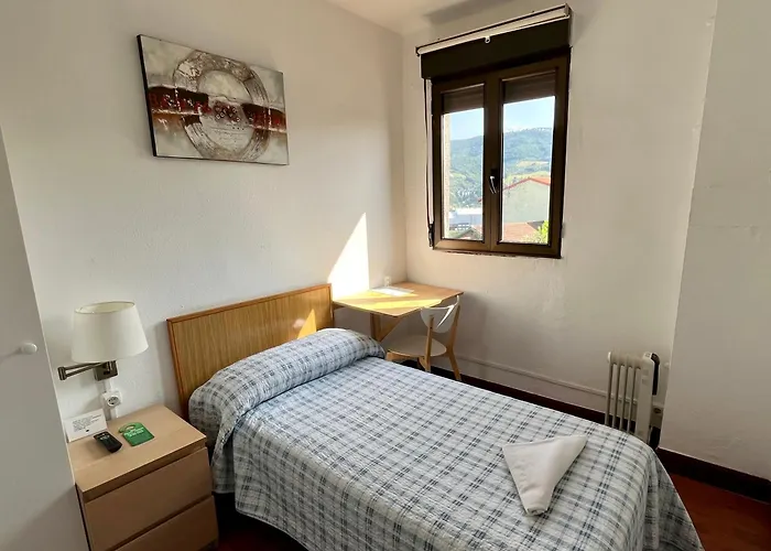 Montero Sestao Bilbao Guest house